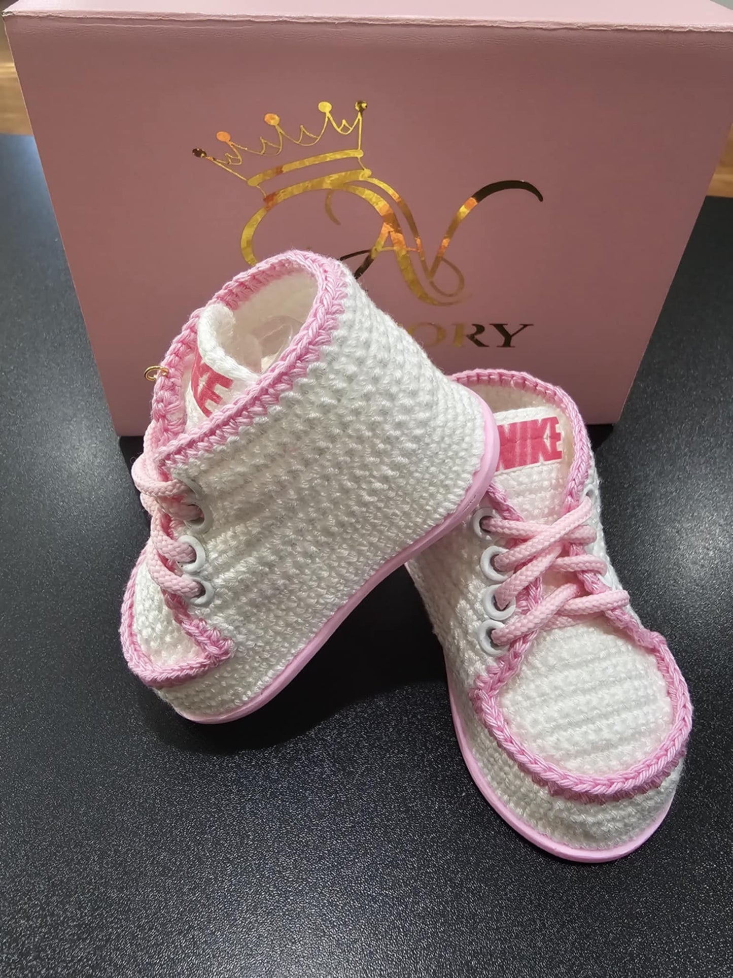 zapatos para bebe de 0 a 3 meses tejidos a mano