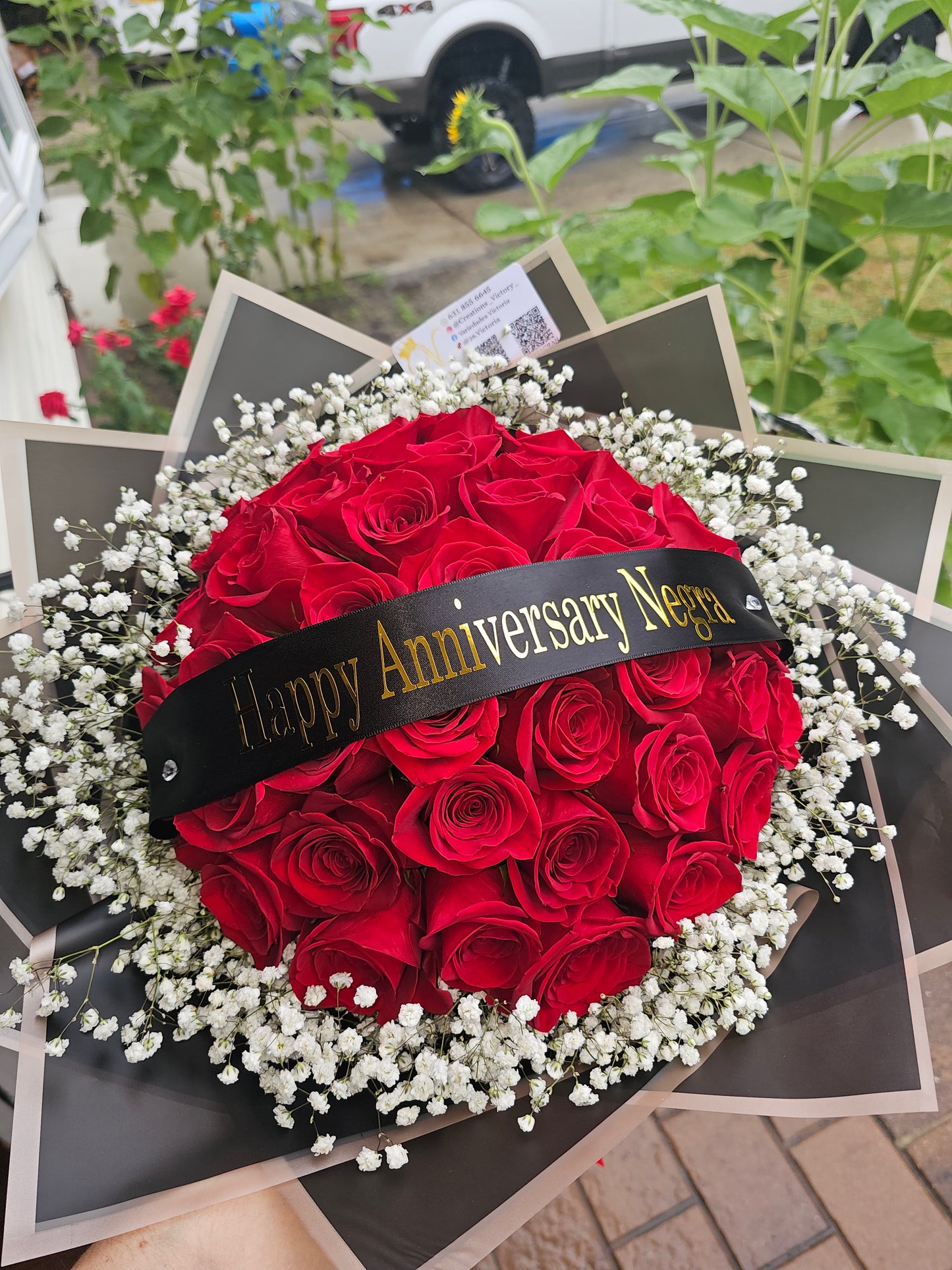 Arreglo de 40 Rosas Rojas para Aniversario | Personalizable Long Island NY