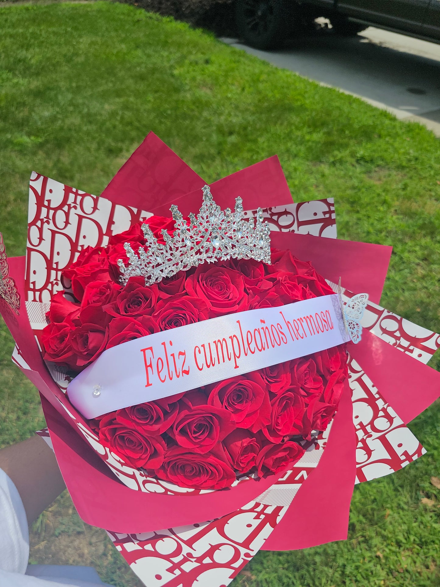 Ramo Espectacular de Rosas Rojas de Lujo